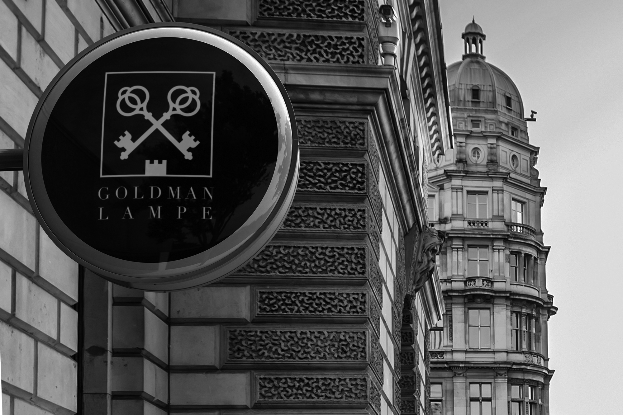 Goldman Lampe Private Bank Innovates with AI to Enhance Internet